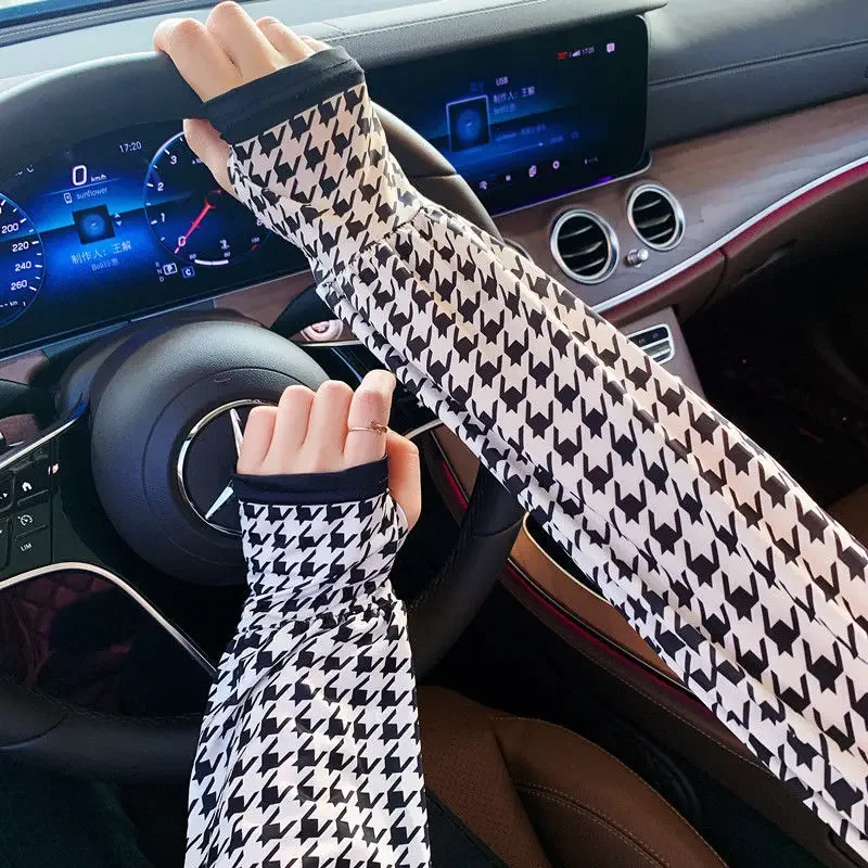 أكمام فاخرة للحماية من الشمس من الحرير الجليدي للنساء صيف جديد للمشي لمسافات طويلة مقاومة للغاية وأكمام مستشعة للثلج قفازات تسلق رفيعة