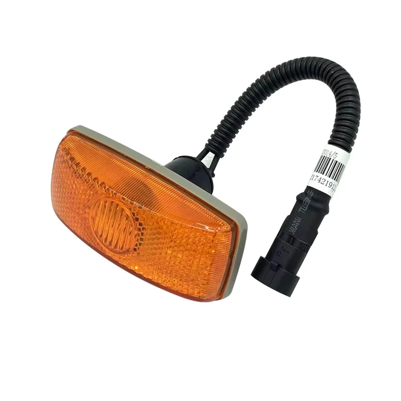 

Указатель поворота на крыло (указатель поворота на боковой двери) с галогенной лампой и жгутом проводов для Sinotruk Howo TH7, SITRAK C7H/G7