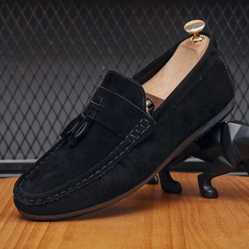 Sneakers Men Fashion Classic Tassels Drive Casual Boat Shoes Men High-quality Comfy Soft Sole Male Loafers Shoes 2024