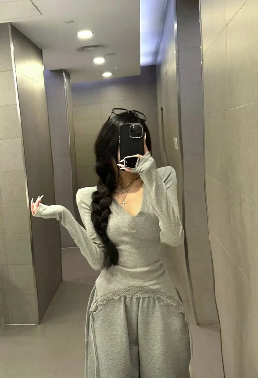 Faionable عميق V Ne Long SveT irt المرأة سليم FitSPicy GirlDesignKorean SleSpring جديد وصول لون نقي