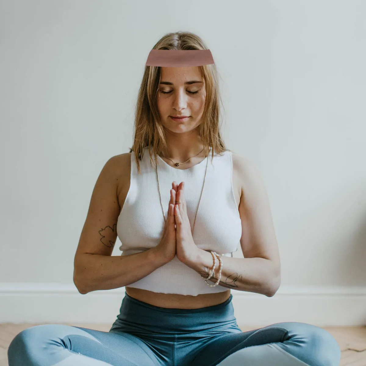 5 قطع الرياضة امتصاص العرق عقال للنساء واسعة بسط رباط شعر اليوغا الجري ممارسة أغطية الرأس النساء هيرباند اليوغا