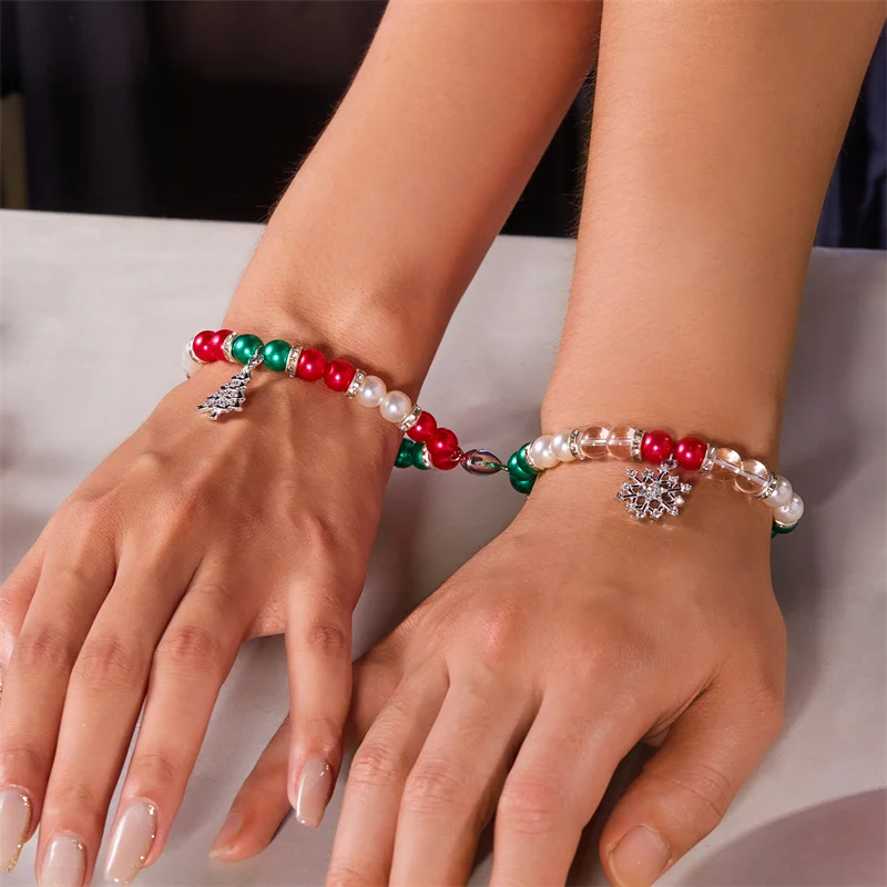 2PC/Set Christmas Magnetic Beaded Bracelet Love Pairing Couple Santa Snowman Jeweled Bracelet