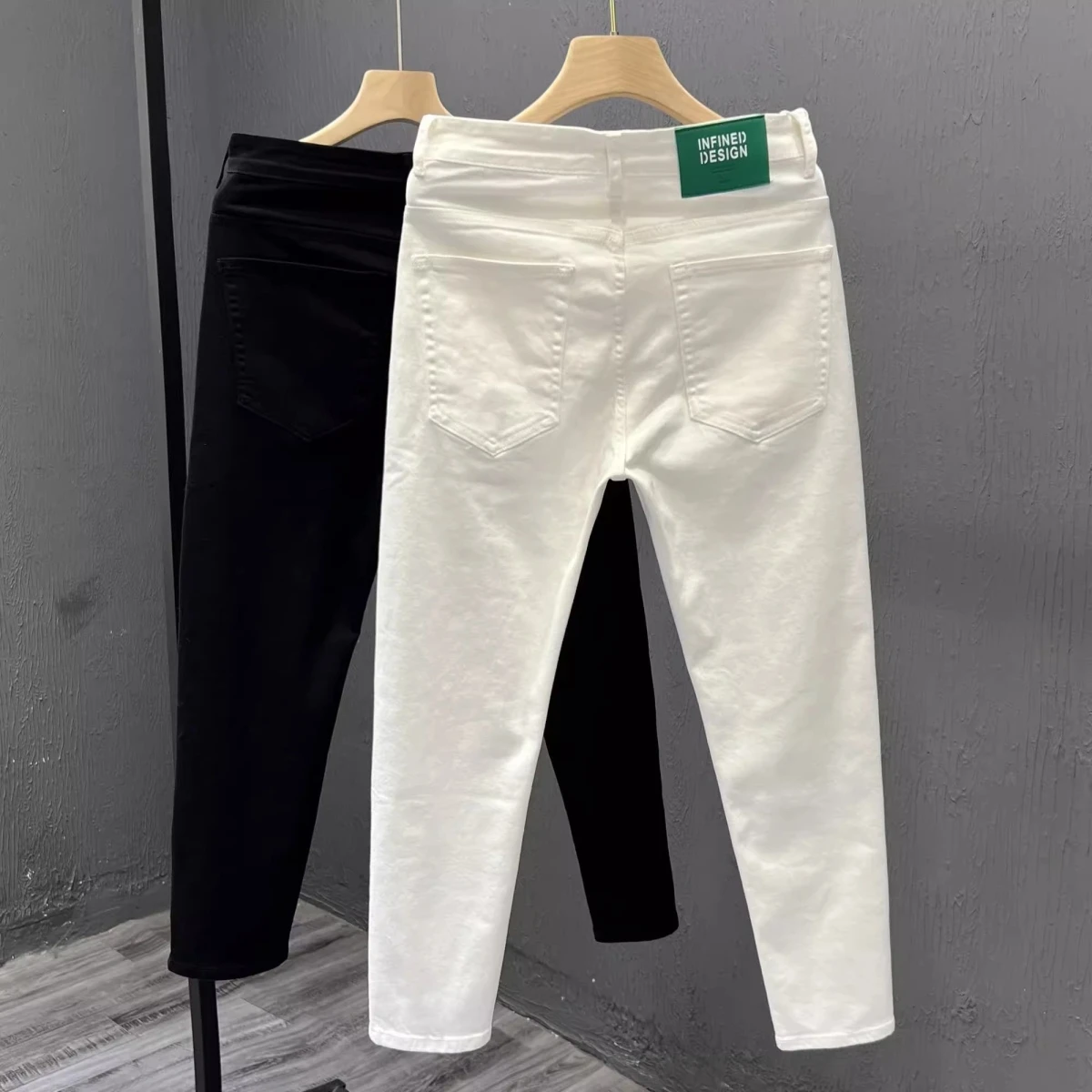 White Slim Fit Men's Jeans Casual Lightweight Stretchy Cotton Denim Pants mid Waist Straight Leg Jeans for Summer