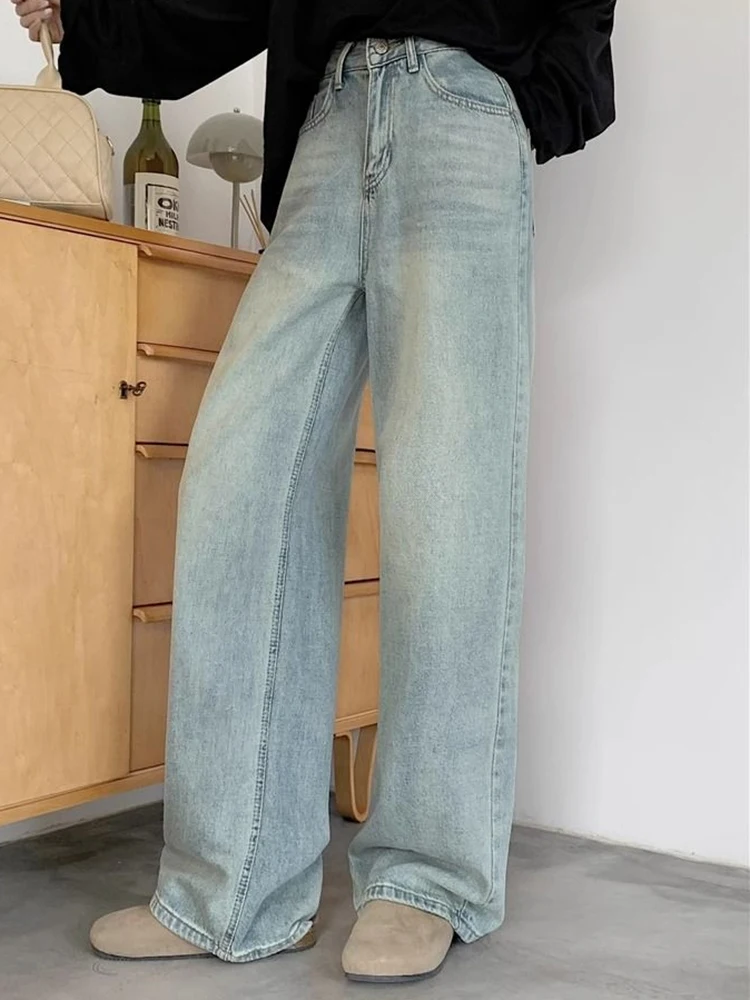 Woman 2024 Spring High Waist Wide Leg Trousers Female Washed Narrow Version Straight Leg Pants Fashion Light Blue Stacked Jeans — zdjęcie 5