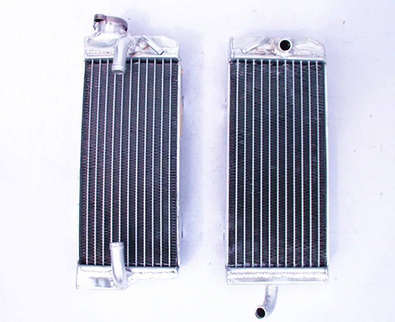 

For 2002 2003 2004 GAS GAS EC400 EC450 SM450 FSE400 FSE450 FSR450 EC SM FSE FSR 400 450 Aluminum Radiator Cooler Cooling Coolant