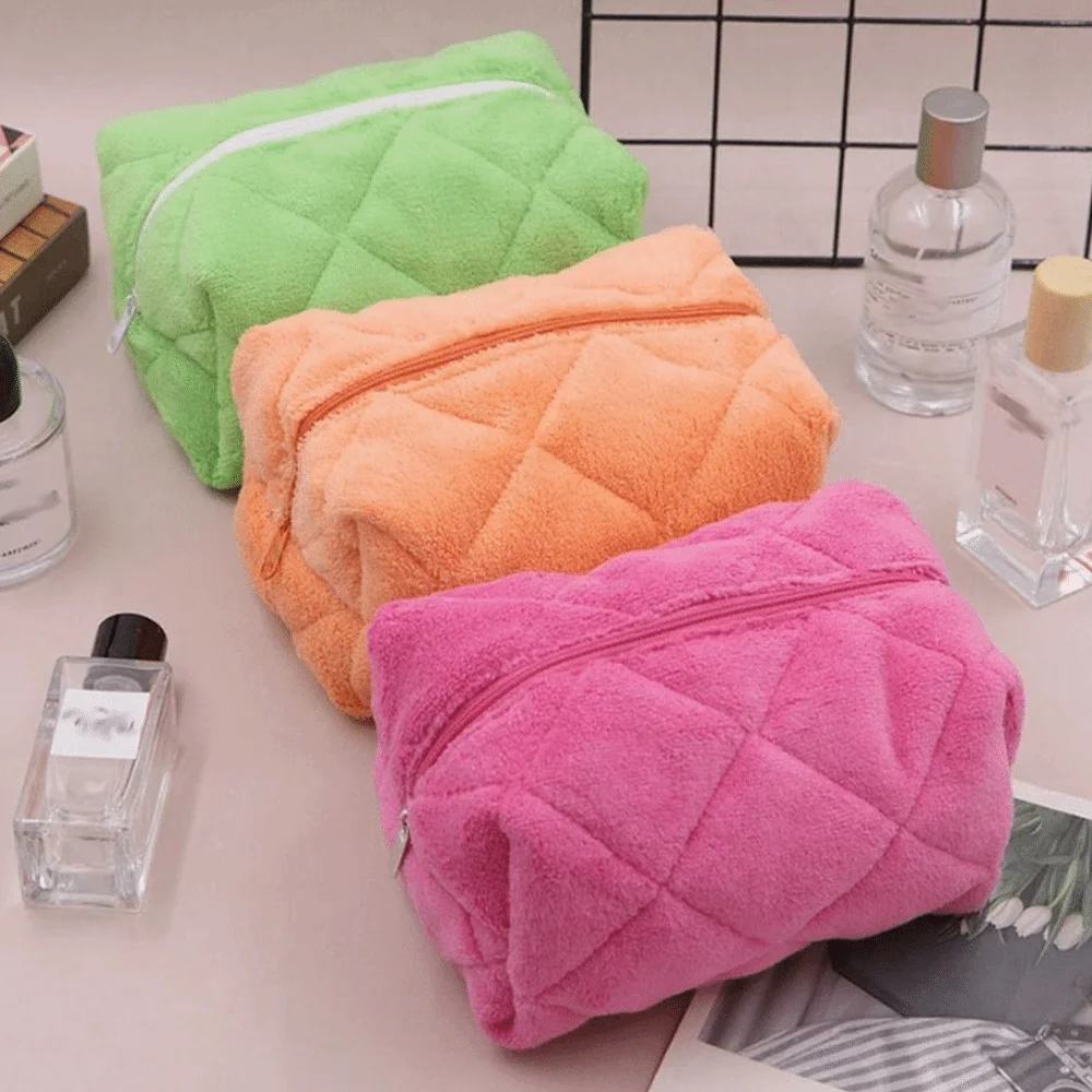 

Cute Large Capacity Cosmetic Bag Plush Material Portable Design Toiletry Bag Kawaii Style Pure Color Storage Bag Makeup Storage