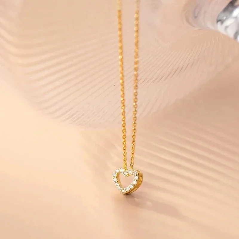 2026 Hot-Seller Hollow Heart Pendant Necklace CZ Outline Dainty Thin Oval Link Chain Minimal Everyday Jewelry For Women