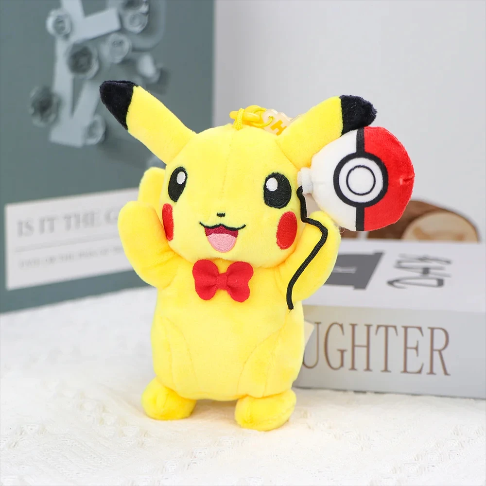 Gengar Jigglypuff Bulbasaur ของเล่นตุ๊กตา Pokemon ตุ๊กตา Mimikyu Mew Togepi พวงกุญแจกระเป๋าเป้สะพายหลังจี้ Keyring ของขวัญวันเกิด