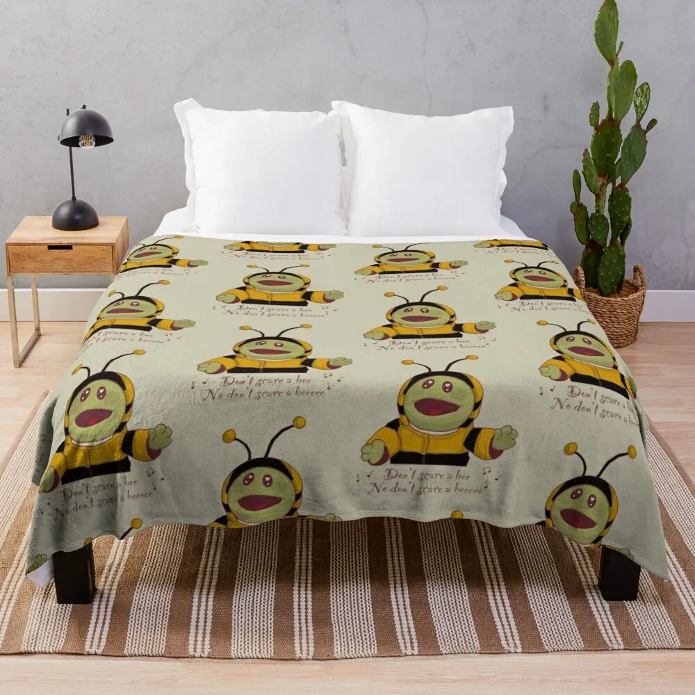 

Nanalan didnat scare a bee Throw Blanket Furrys decorative Picnic Blankets