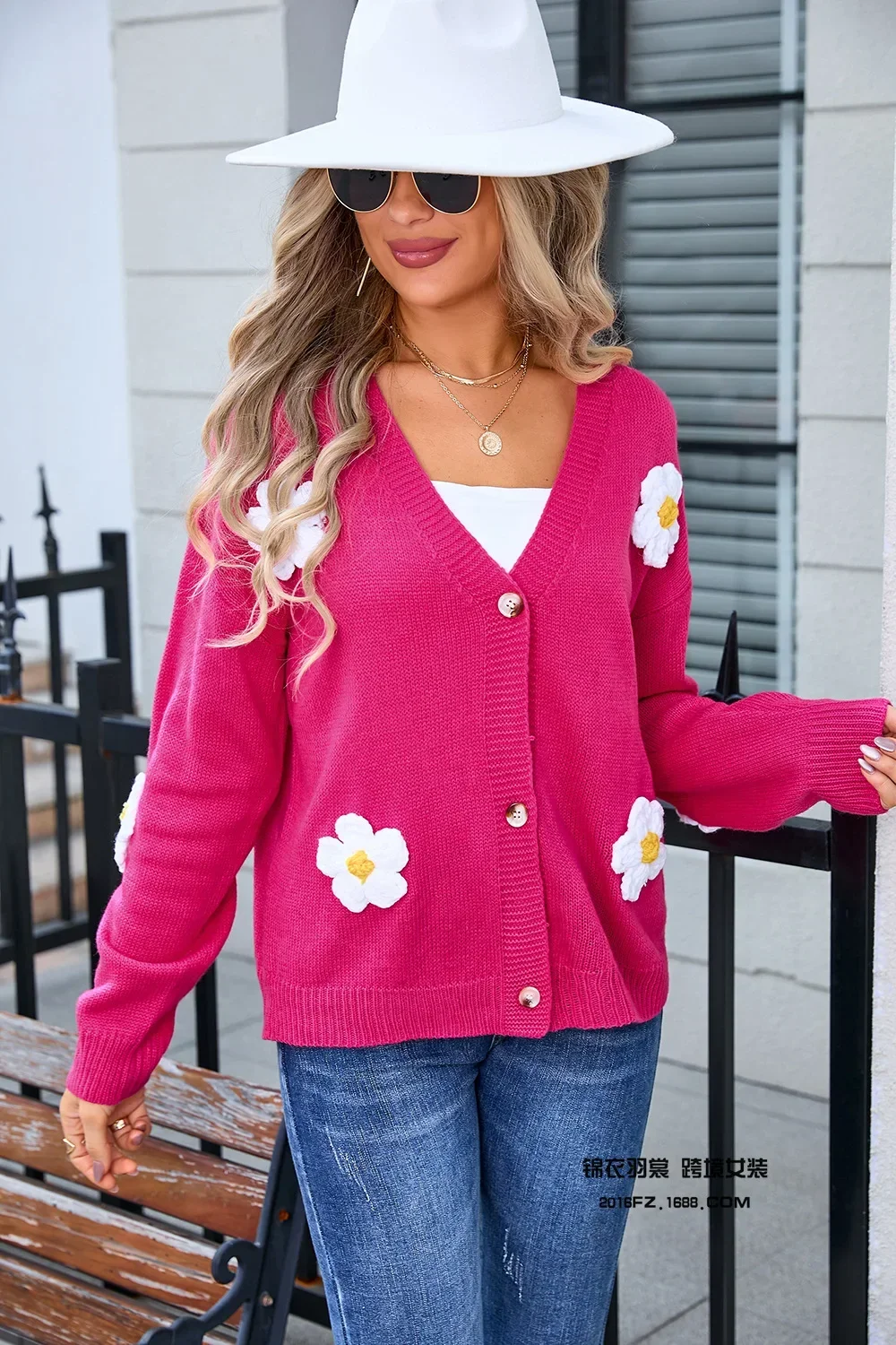 หลวมสามมิติดอกไม้ V คอถักเสื้อสเวตเตอร์ถักผู้หญิงฤดูใบไม้ร่วงและฤดูหนาวใหม่ Single-breasted Patchwork เสื้อกันหนาว Coat