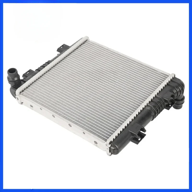 Automotive Parts Heat Dissipation Cooler Water Tank Suitable for A0995005403