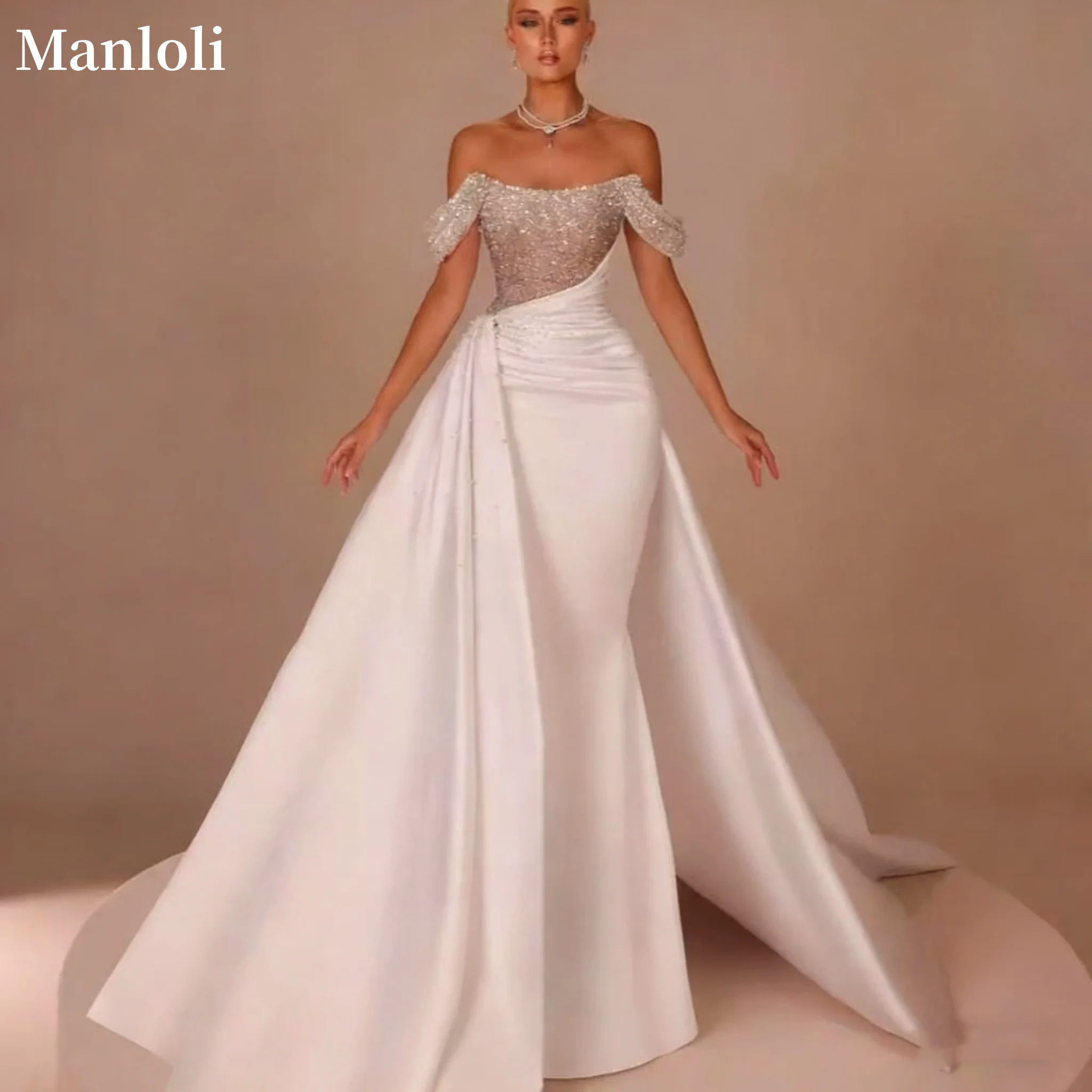 Manloli Splendido abito da sposa a sirena con spalle scoperte Abito da sposa senza spalline in raso brillante Abito da trascinamento del pavimento Personalizzazione