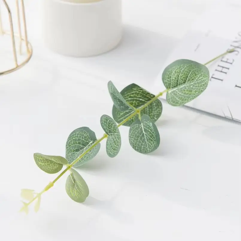 20/100PCS Grüne Gefälschte Pflanzen Seide Eukalyptus Blatt Weihnachten Dekorationen Vasen Hause Garten Hochzeit Scrapbooking Künstliche Blumen