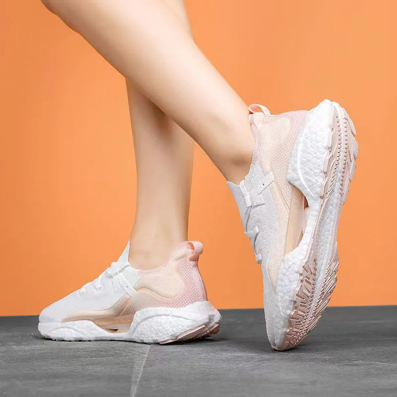 Scarpe da papà in stile Hong Kong di nicchia da donna, scarpe bianche piccole sportive versatili di nuova tendenza 2023 da donna