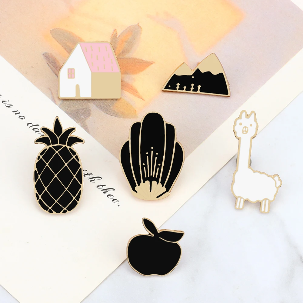 Cartoon Animal Alpaca Brooch Cute Fruits Pineapple Apple Enamel Pins House Shell Landscape Mountain Badge Lapel Bag Jewelry Gift