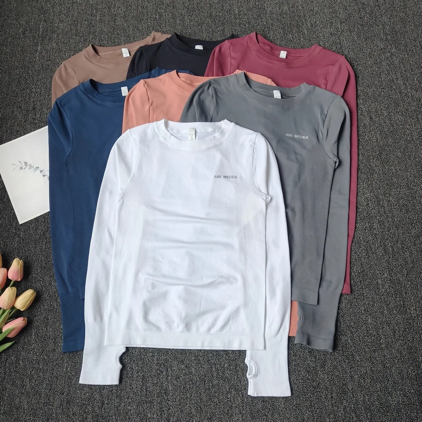 Sports Top Women's Yoga Clothing Suit Tight-fitting Long-sleeved T-Shirts Crop Top Breathable Pilates Fitness Clothing Women