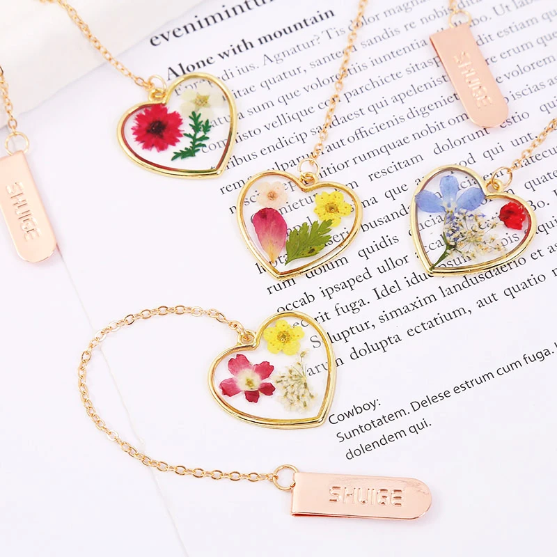 Crystal Heart Embossed Series Bookmark Small Fresh Student Bookclip Tab Alloy Bookmark Pendant Accessories New 2024