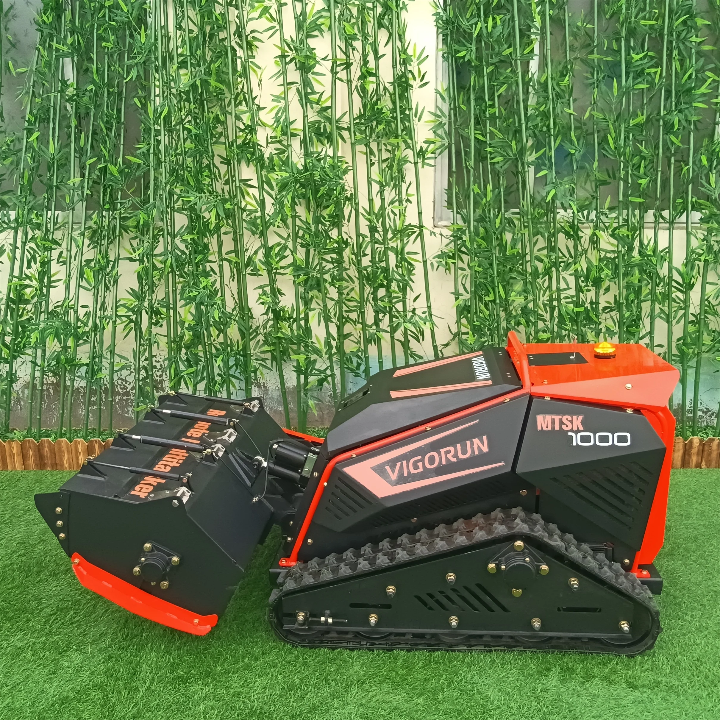 Track-Mounted Euro 5  Engine Electric Start Cutting Height Adjustable Cordless Accessories Carrier