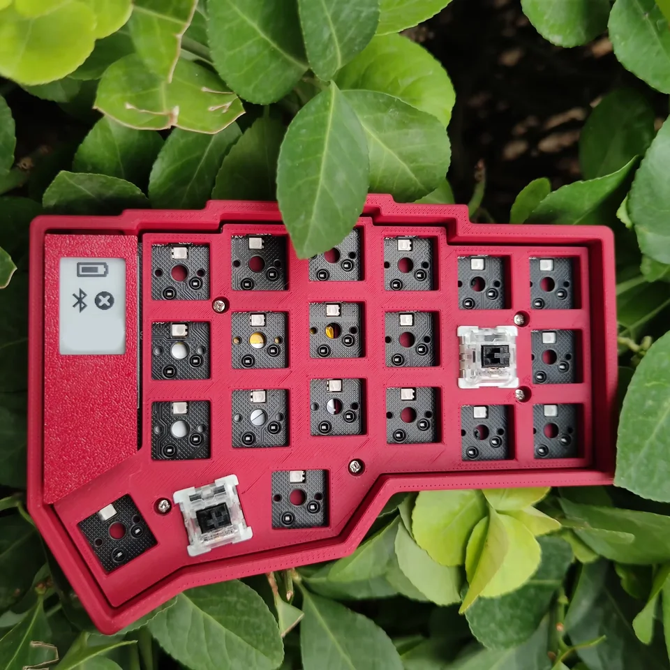 New Corne Split Keyboard Kit Wireless Keyboard E-Ink Screen Rgb