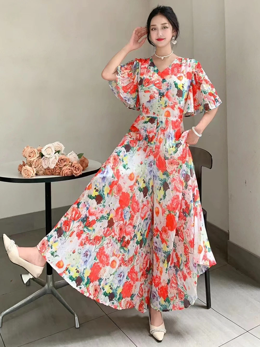 2024 New Summer Women V-Neck Speaker Sleeve Slim Jumpsuit Sweet Gorgeous Floral Pleated Wide Leg Long Pants Jumpsuits 5 Colors