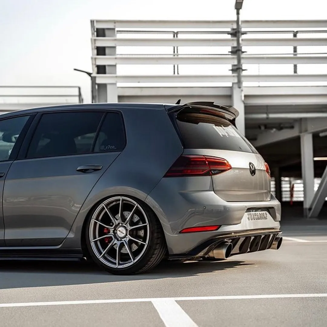 Rear Roof Spoiler Wing For VW Golf 6 7 7.5 VI VII MK6 7 7.5 GTI GTD R 2009-2020 Gloss Black Maxton Style Body Kits Tuning