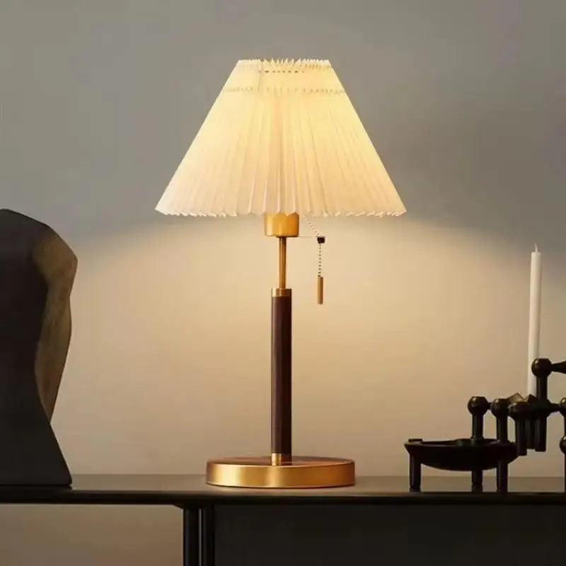 

American Bedroom desk lamp, retro drawstring bedside lamp Decor Black Table Lamp Pleated Fabric Lampshade Gold Lighting Fixture