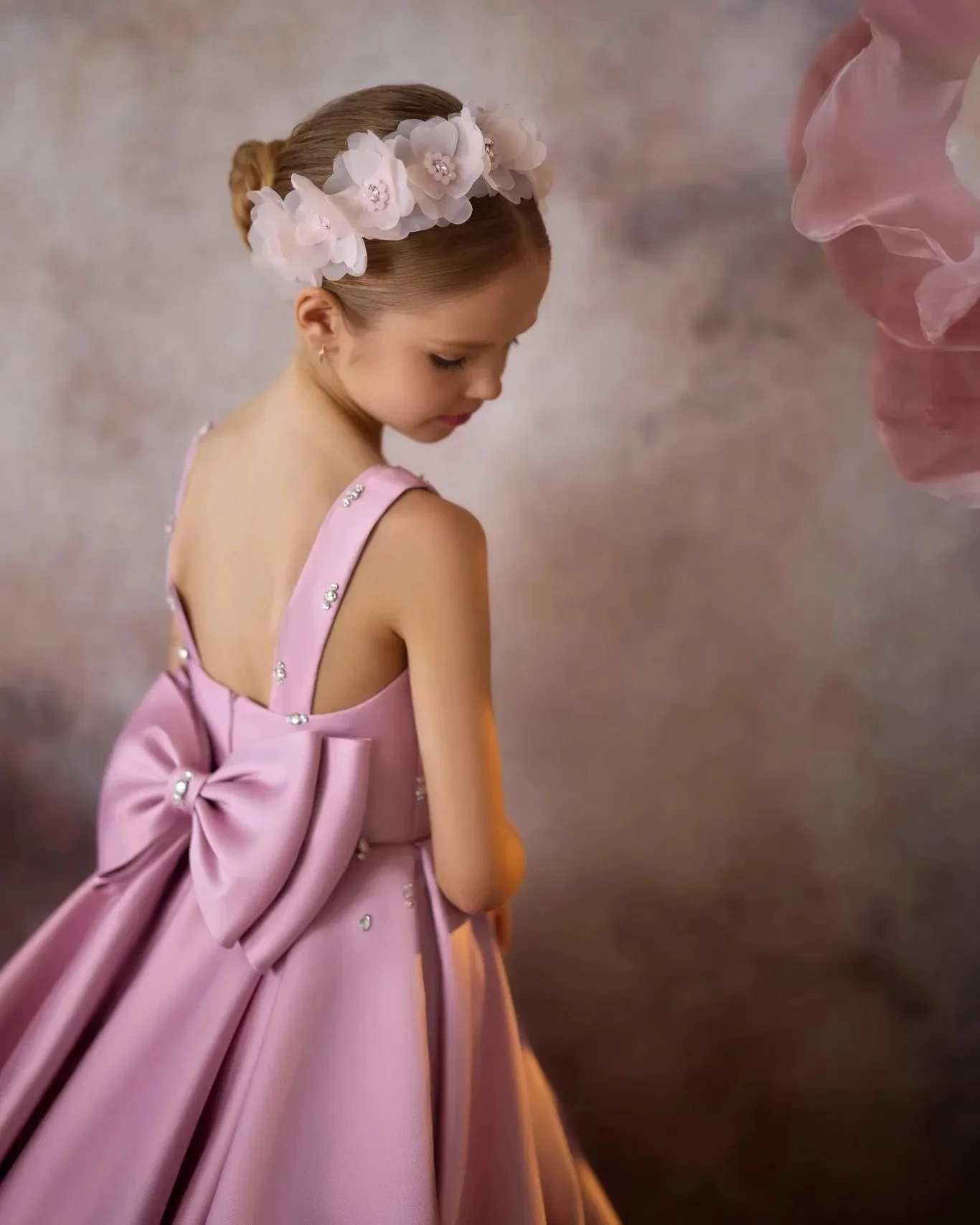 customized-wedding-with-train-bow-lace-appliques-flower-girl-dresses-for-floor-length-birthday-party-first-communion-gowns