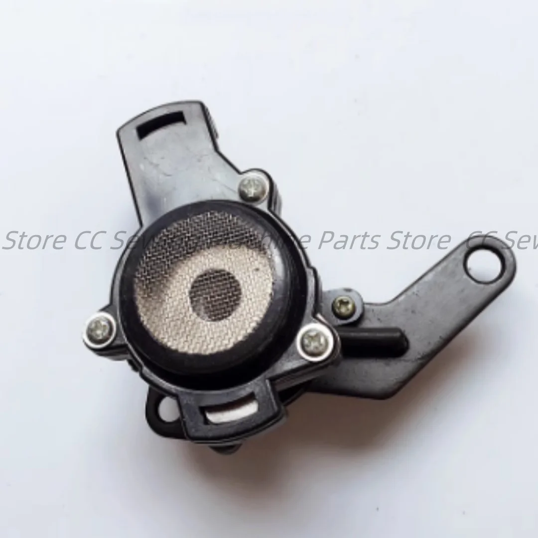 JUKI computer flat car good quality oil pump JUKI 5500/8700-7 series general good quality industrial sewing machine spare parts