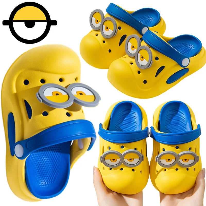 Minionki dziecięce buty ogrodowe Cute Cartoon EVA sandały plażowe klapki na lato wysokiej jakości miękkie dziecięce kapcie zewnętrzne buty z klapką