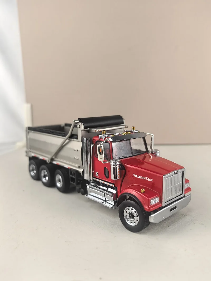 Moulé sous pression 1:50 échelle DM American Western Star 4900 SF Tandem camion 71067 modèle de voiture jouet à collectionner cadeau Souvenir affichage ornement