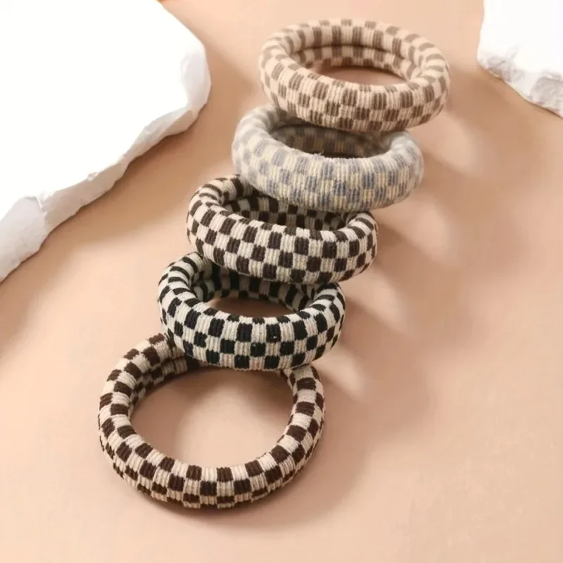 

1Pcs Elastic Soft Checkerboard Pattern Hair Ties Fashion Hair Accessories for Women Stylish Hair Rings for Daily Use