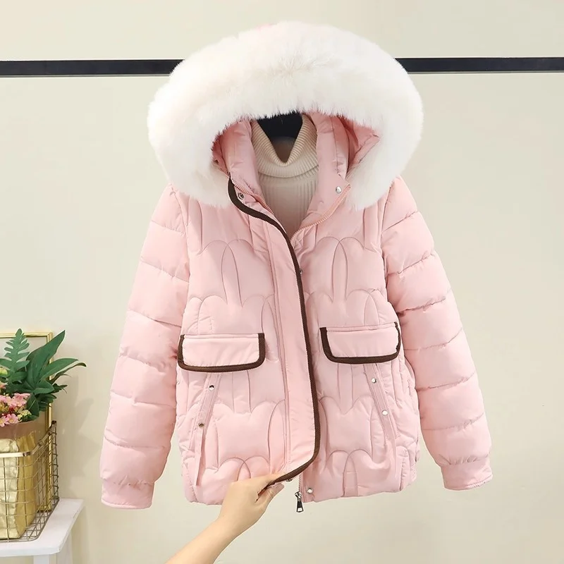 Roze dons katoenen jas voor dames winter 2025, trendy nieuwe losse en dikke korte stijl kapmantel parka warme bovenkleding w1808