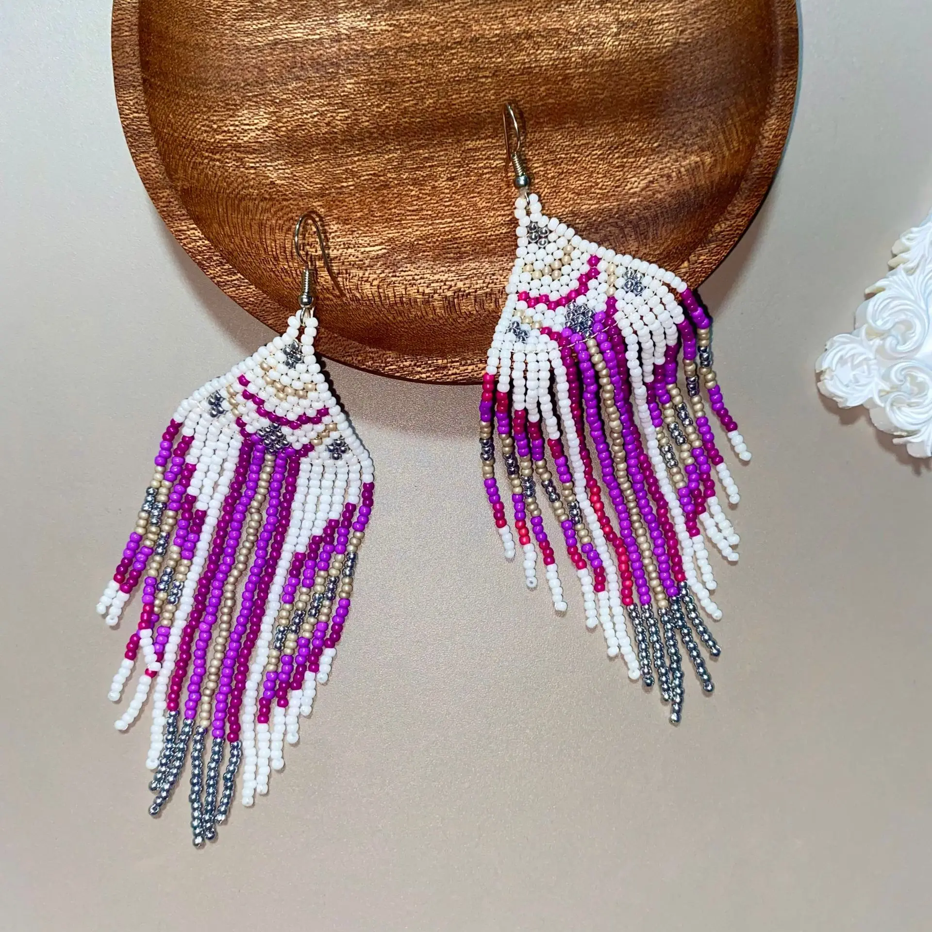 

ZGMXR Bohemia Colorful Rice Bead Earrings Hand-Woven Alloy Geometric Tassel Simple Fashion Beaded Jewelry Accessory