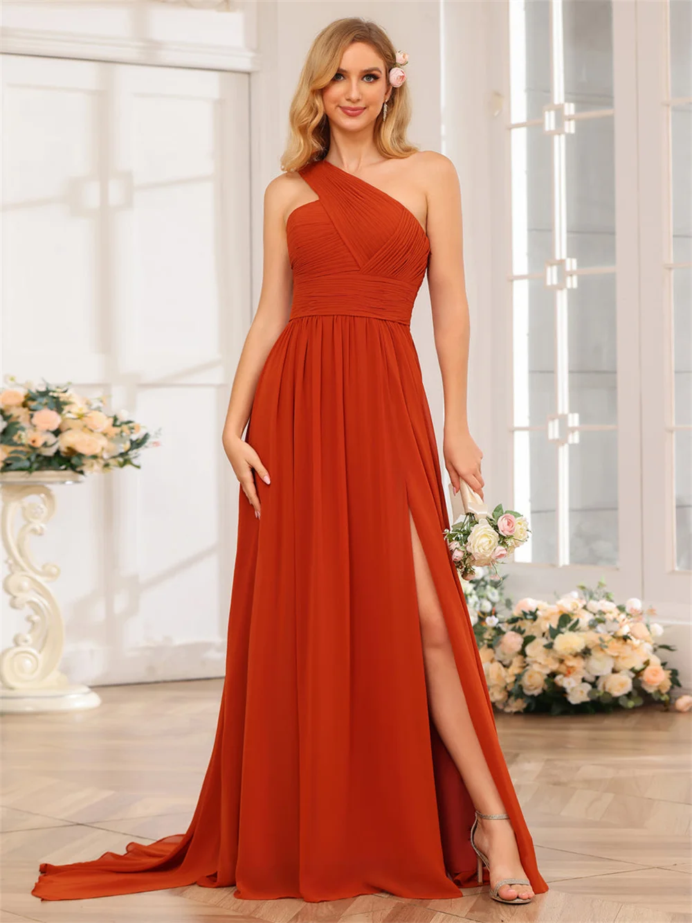 One Shoulder Pleated Chffon Bridesmaid Dresses With Split Side Sleeveless Backless Formal Evening Gowns A-line Long Prom Gowns