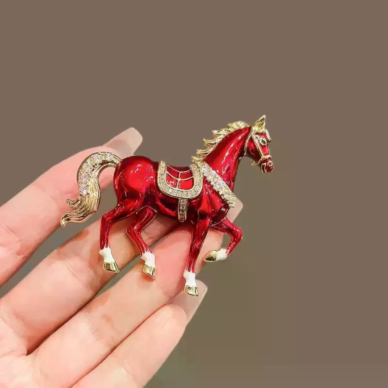 Exquisite Rhinestone Running Horse Brooches For Women Men 4-color Enamel Animal Brooch Pins Year Of The Horse Party Jewelry Gift