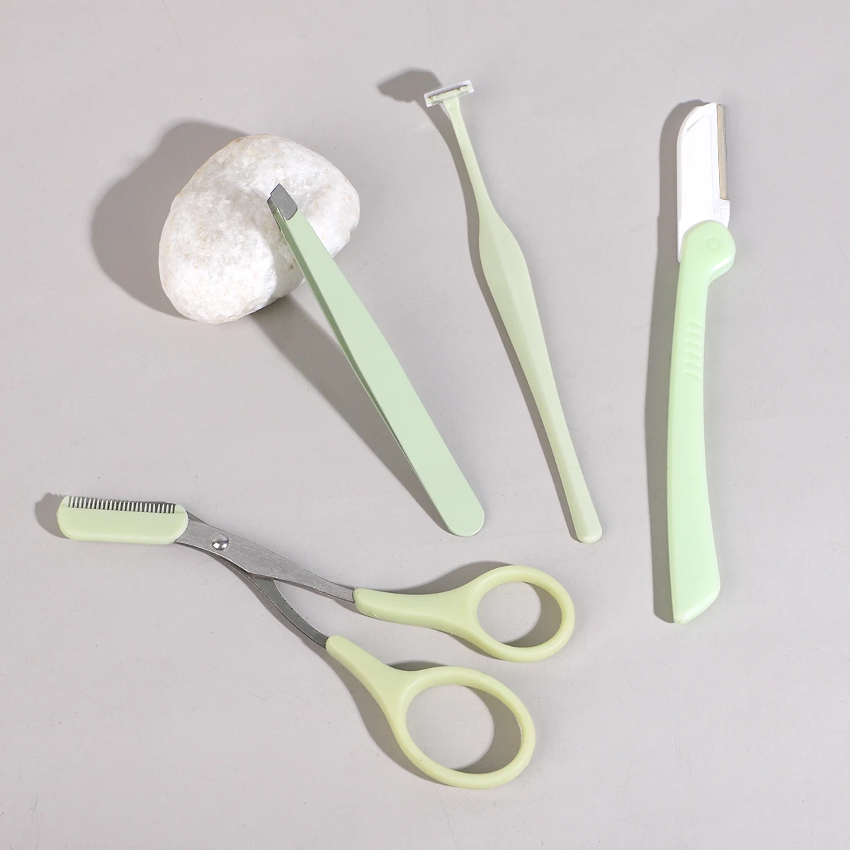 4-Piece Eyebrow Trimmer, Suitable for Trimming Eyebrows and Beards, Shaping and Exfoliating Eyebrows, and Eyebrow Care Set