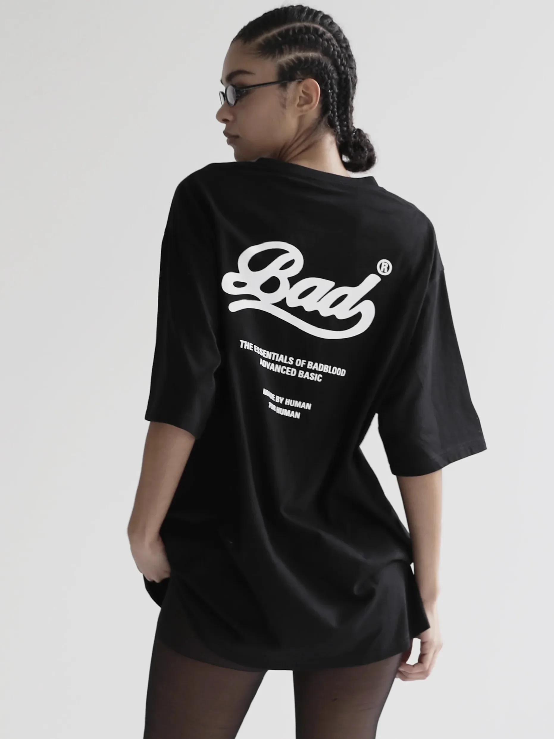 

Корейская свободная футболка с буквенным принтом Badblood для мужчин и женщин, одинаковый классический американский топ с круглым вырезом и короткими рукавами