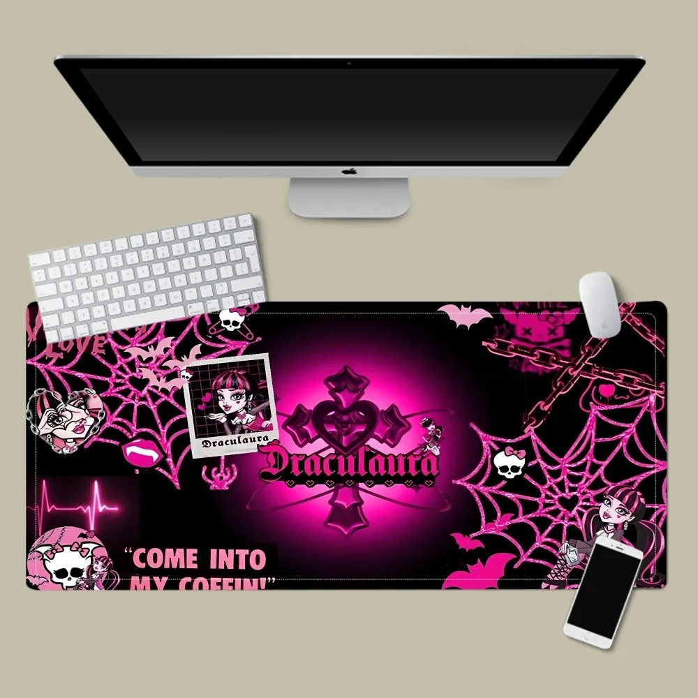 M-Monster High D-Draculaura Mouse Pad Laptop Gaming Accessories Mousepad Large Desk Mat Computer Gamer Keyboard Rug Carpet