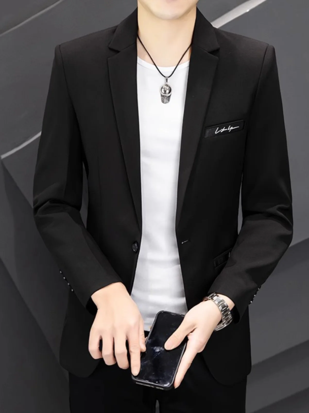 

Новый мужской повседневный приталенный пиджак на весну-осень, молодежный модный однобортный пиджак с длинным рукавом из полиэфирного волокна