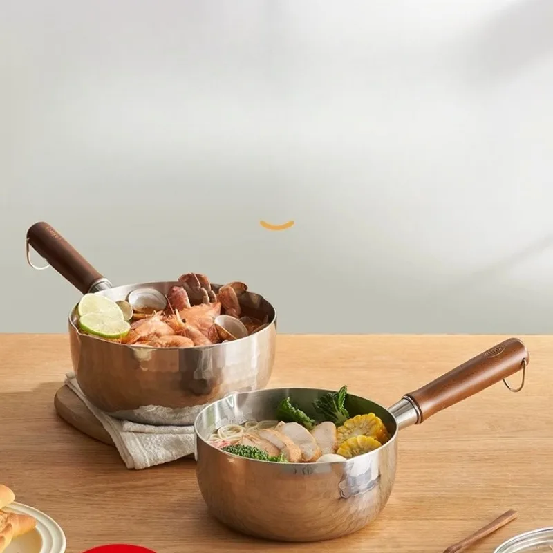 Olla pequeña de acero inoxidable de estilo japonés para uso doméstico, adecuada para una persona, para hacer fideos y sopa instantáneas.