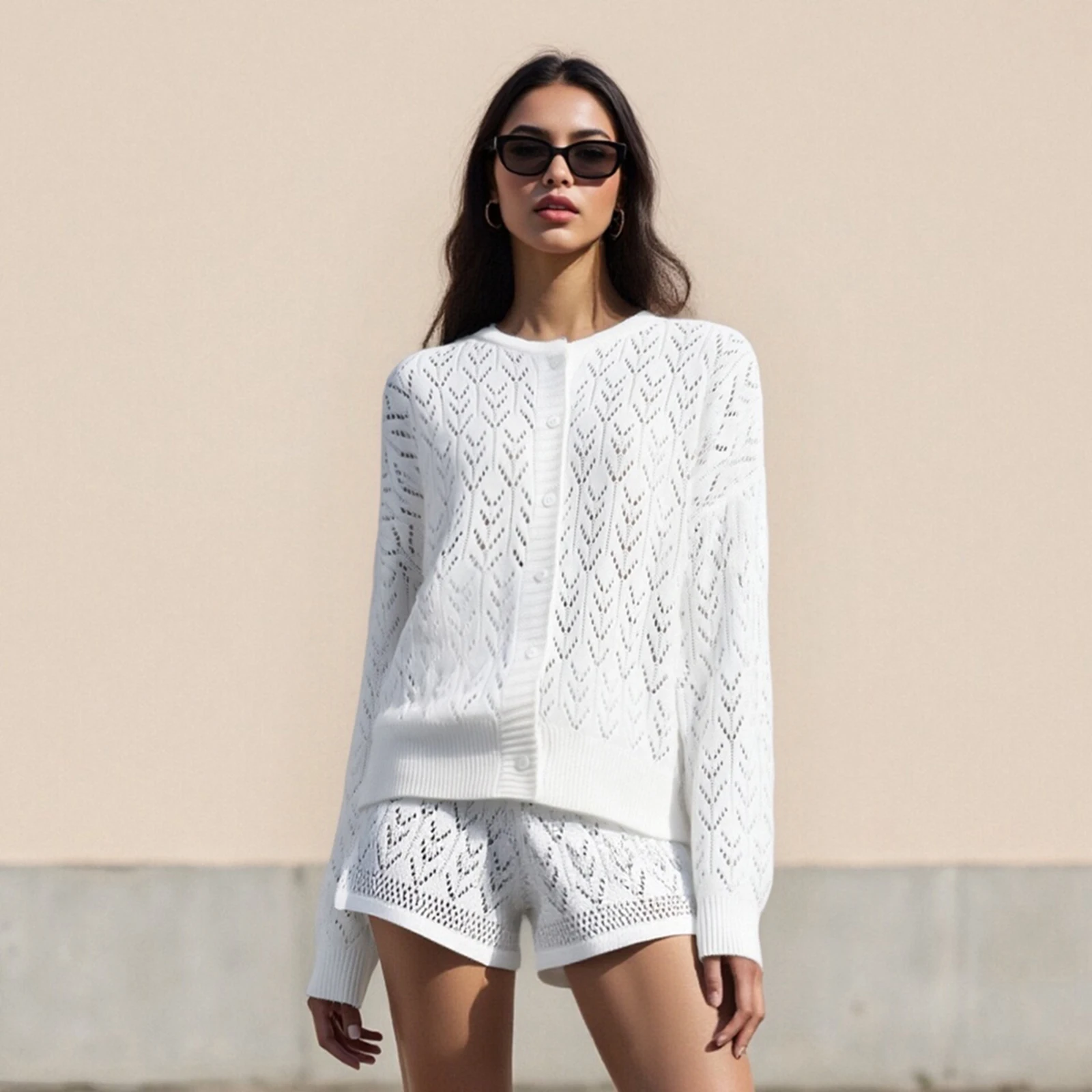 طقم ملابس نسائية منسوجة مكونة من قطعتين بأكمام طويلة وأزرار سفلية وصوفية علوية وسروال قصير ملابس للاستلقاء