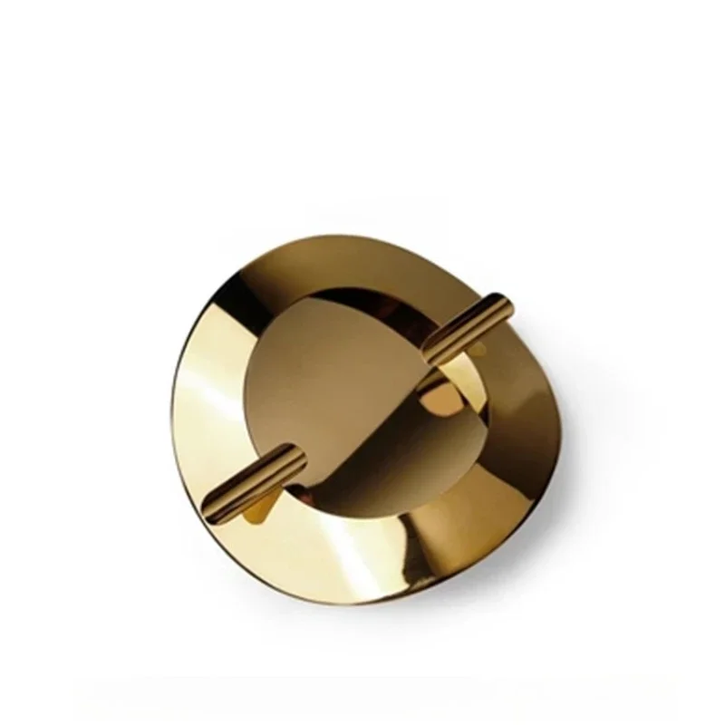 

Modern simple silver gold metal curved ashtray model room sales office living room coffee table desktop decoration