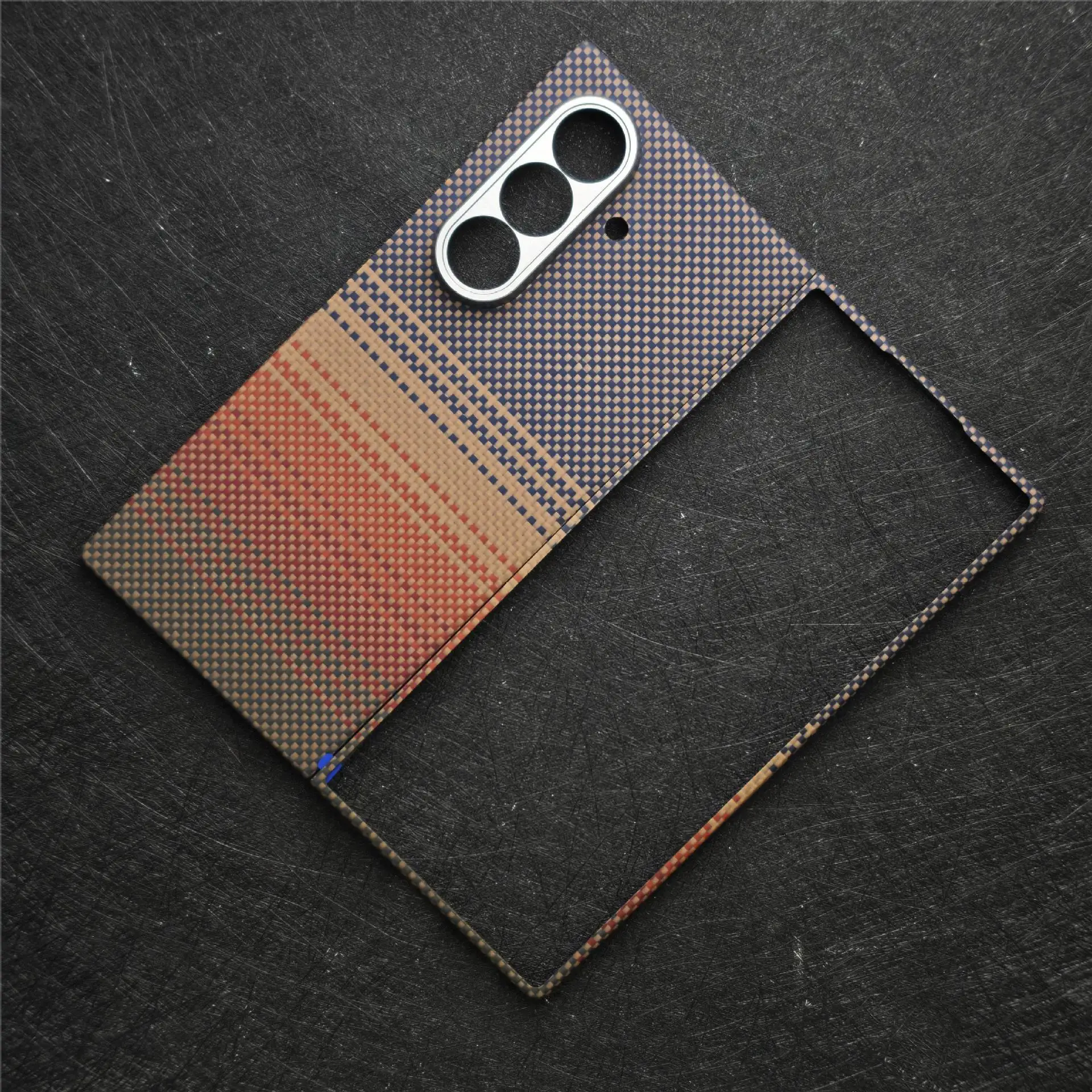 

Magnetic MagSafe Case for Samsung Galaxy Z Fold 7 Aramid Carbon Fiber Cover Ultra-Thin Lightweight Armor Protective Cover