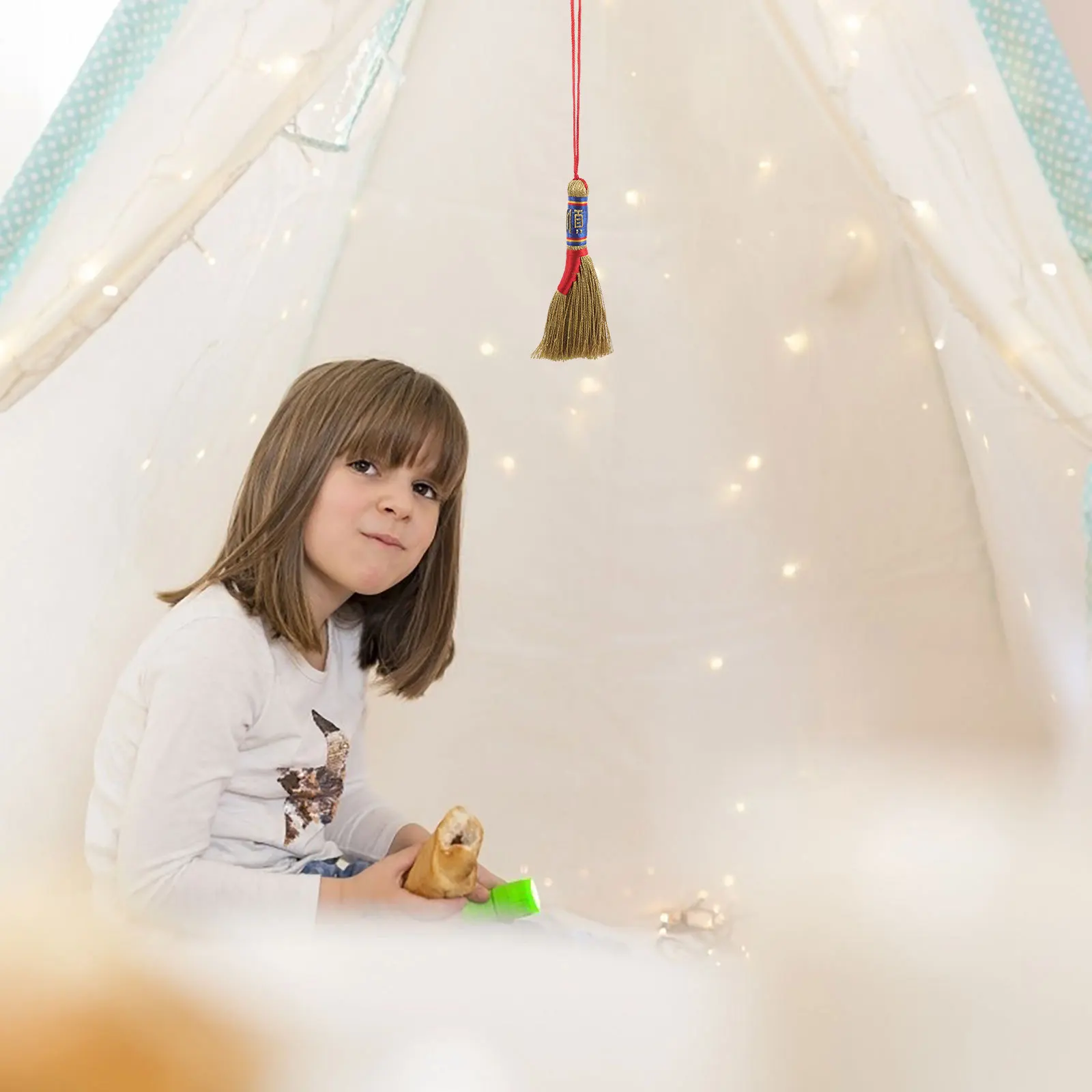 

2Pcs Handwoven Mini Tassel Broom Pendant Bedroom Ornaments Baby Sleep Charm Traditional Dragon Boat Festival Decor