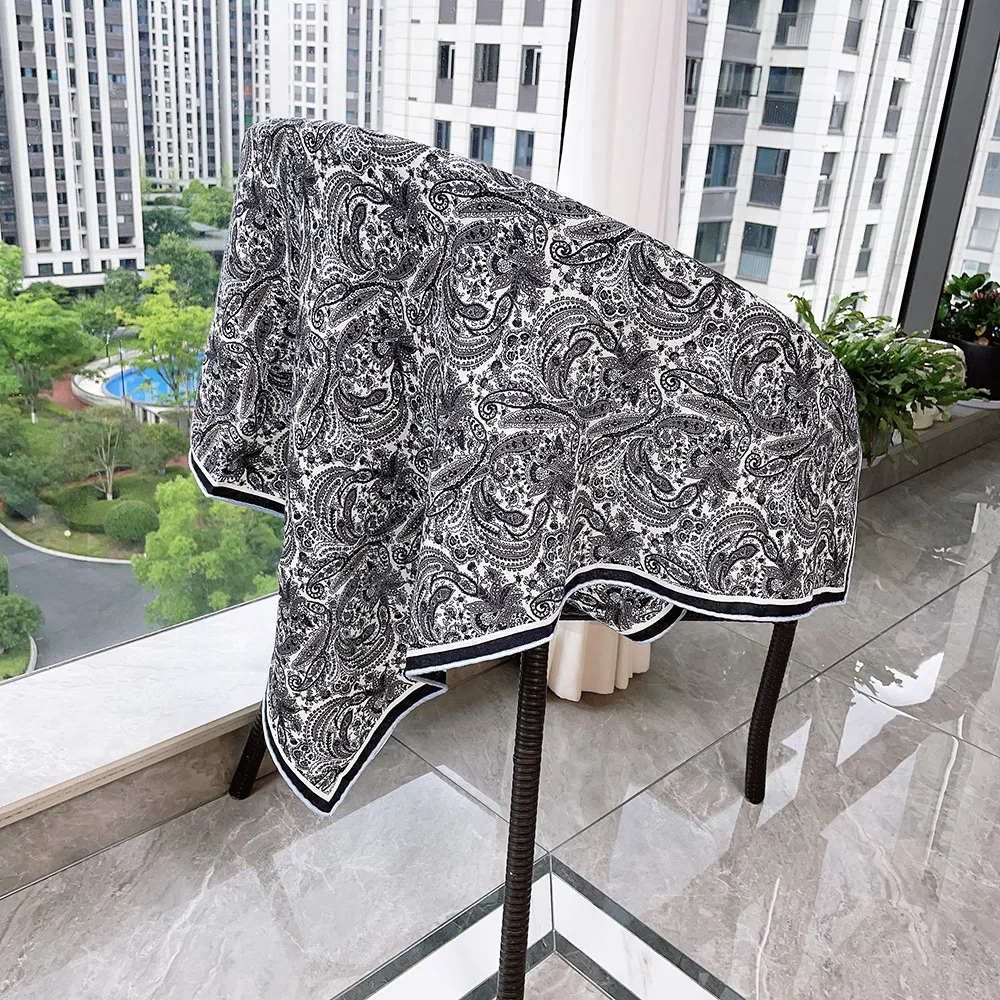 

Double Print Silk Wool Scarf Luxury Winter Hand Rollerd Shawls Women Square Bandanas Scarves Mother Christmas Gift