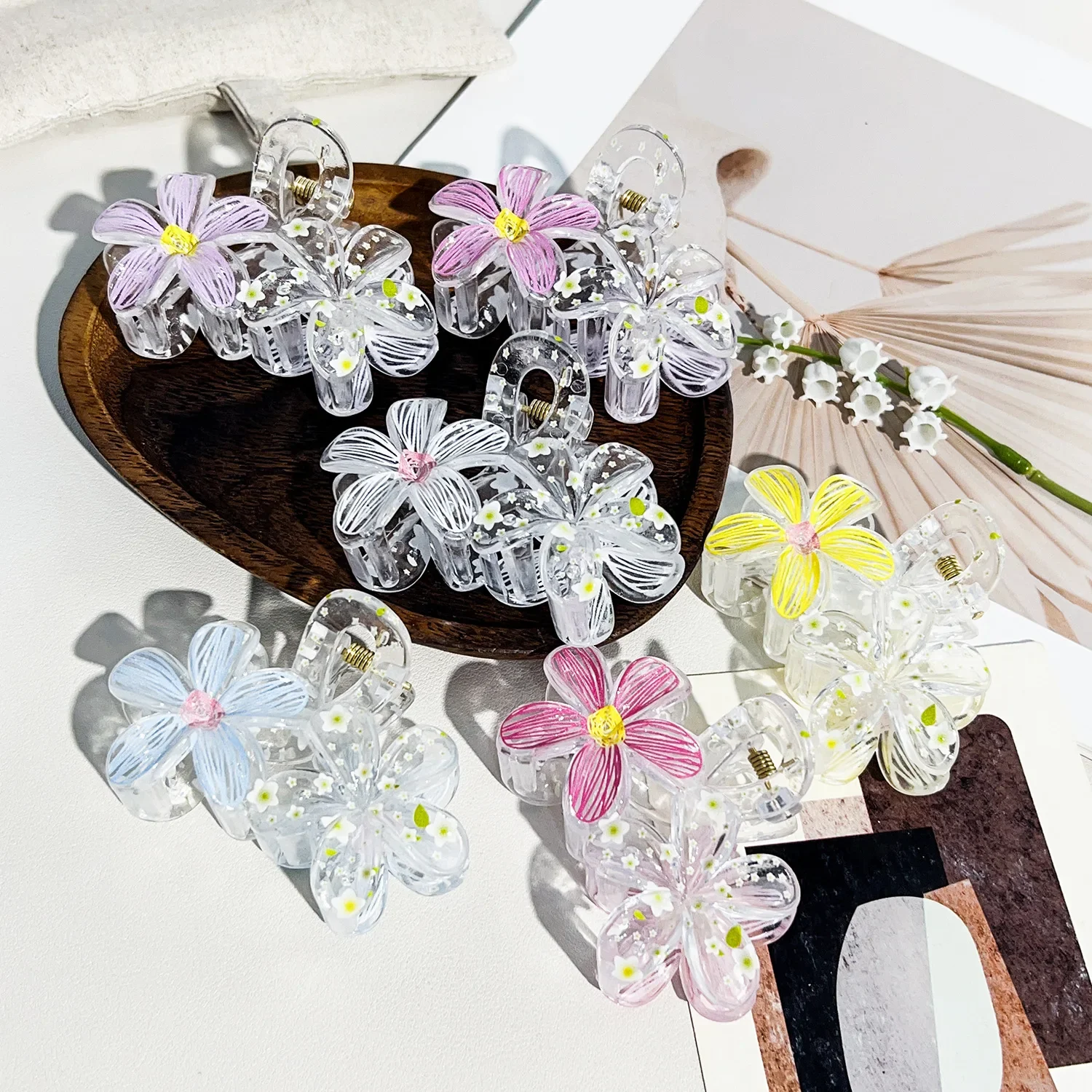 

Sweet Doodle Floral Hair Claw Clip - Non-Slip Boho Updo Bun Clip for Women, Cute Spring Hair Accessories