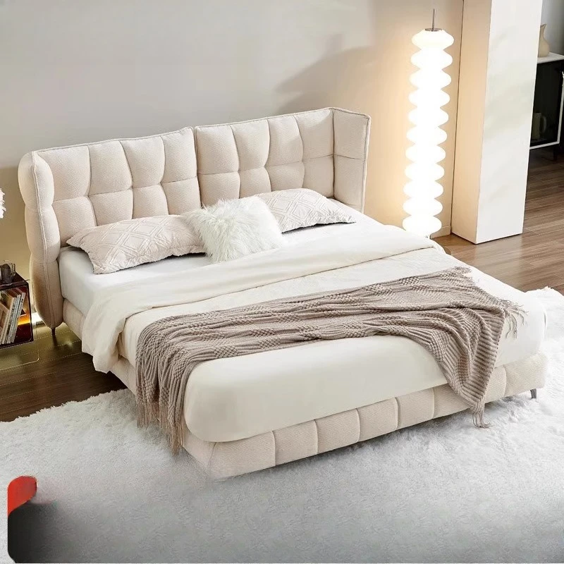 

Muscle master bedroom double 1.8 meters wedding bed Italian minimalist fabric bedroom master bedroom