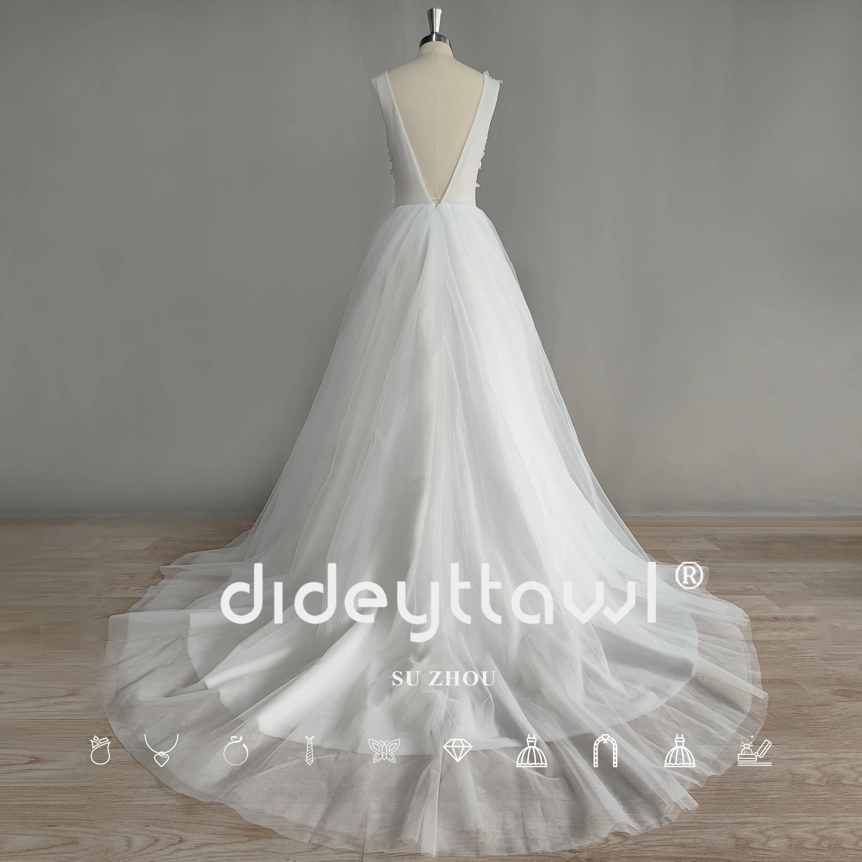 DIDEYTTAWL Real Picture V Neck Tulle Boho Wedding Dress 3D Flowers A Line Sleeveless Lace Backless Bridal Gown