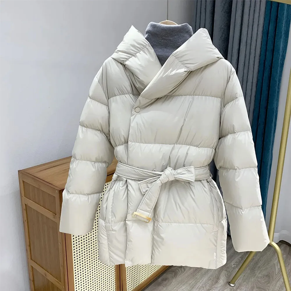 Winter Hooded Women\'s Down Jackets Ultra Light Warm Casual Lace-up Coat Female Puffer Jacket With Belt Elegant Parka Overcoat