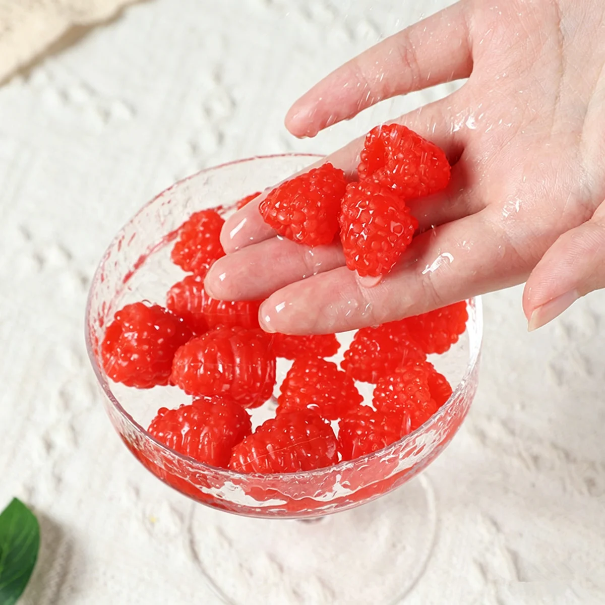 10 Stück Künstliche Himbeer- und Brombeer-Sets, Realistische Fruchtmodelle, Fotografie-Requisiten, DIY-Basteleien, Tortendekoration H – Detail 11